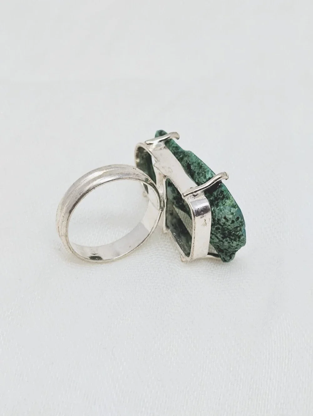 N/A artisan ring